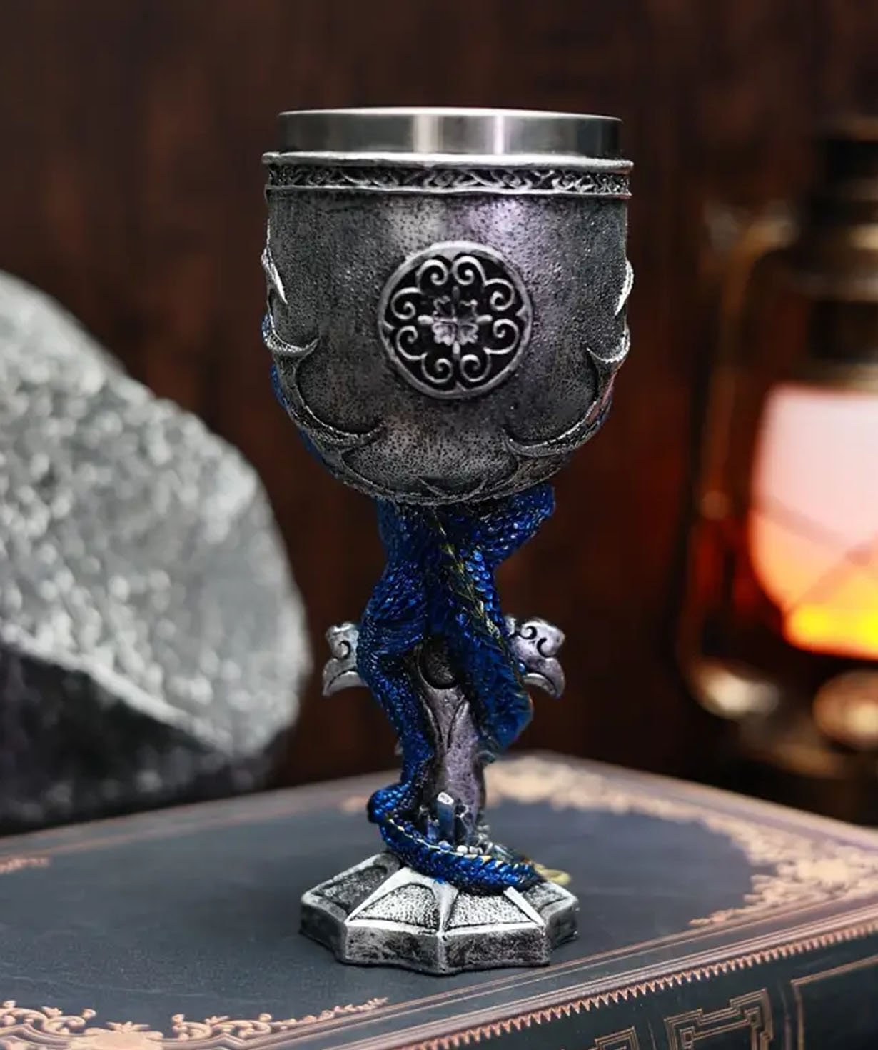Goblet Dragon Warrior №11012